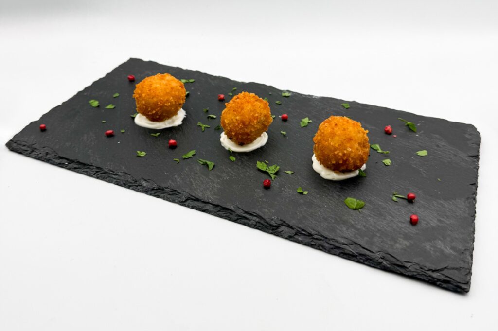 crocchette di mercluzzo al curry e mango